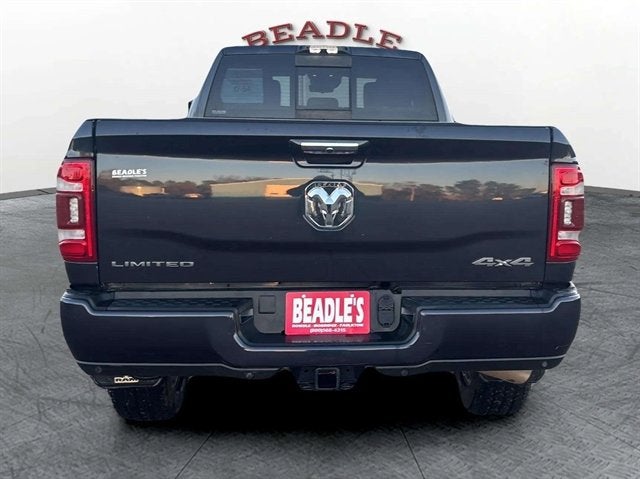 2021 RAM 3500 Limited Crew Cab 4x4 8' Box