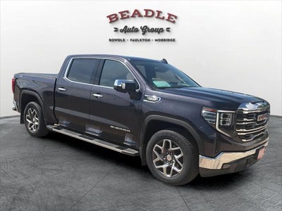 2023 GMC Sierra 1500 4WD Crew Cab Short Box SLT